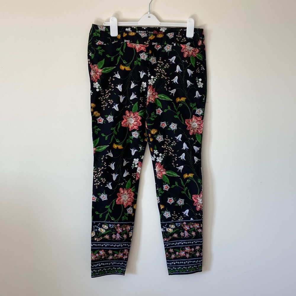 Old Navy Floral Pants - Pixie Mid Rise size size 12R